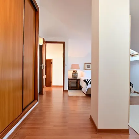 Village Center - Ocean View Appartement Ericeira