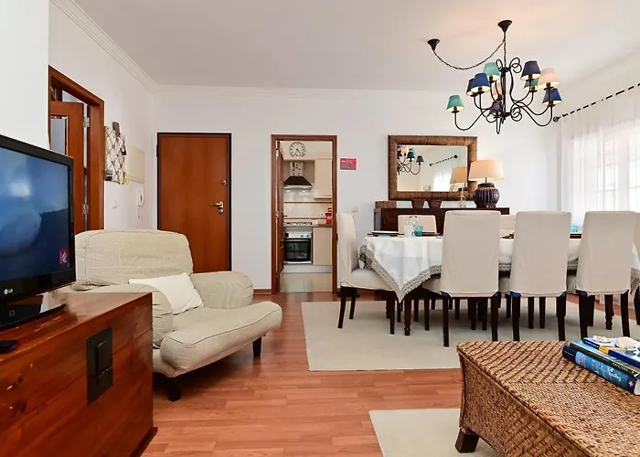 Village Center - Ocean View شقة