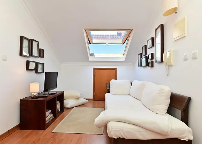 Village Center - Ocean View Apartment *